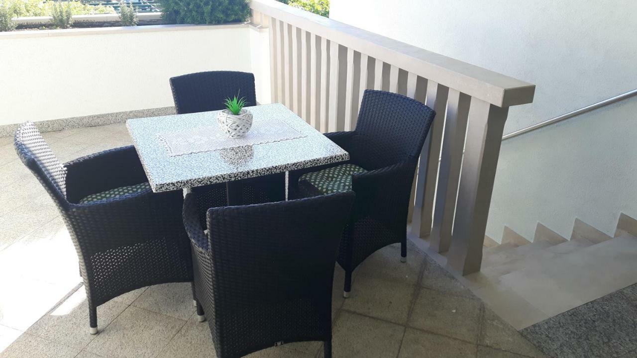 Vidoš Apartamento